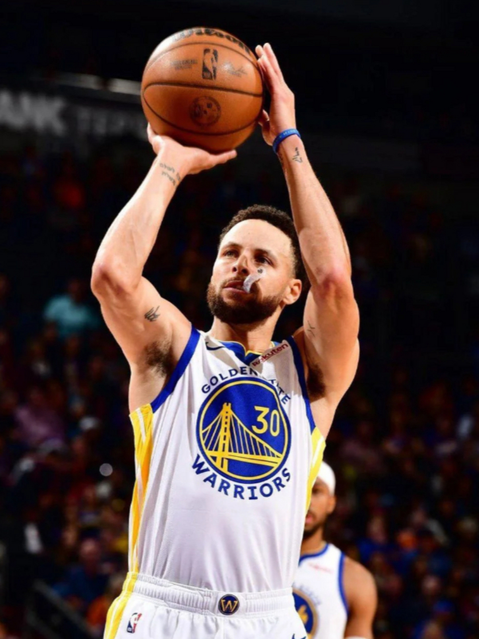 kaiyun中国官网里程碑夜！法兰克福遗憾出局，NBA常规赛赛前刷纪录，悬念犹存，年轻球员得到机会的简单介绍