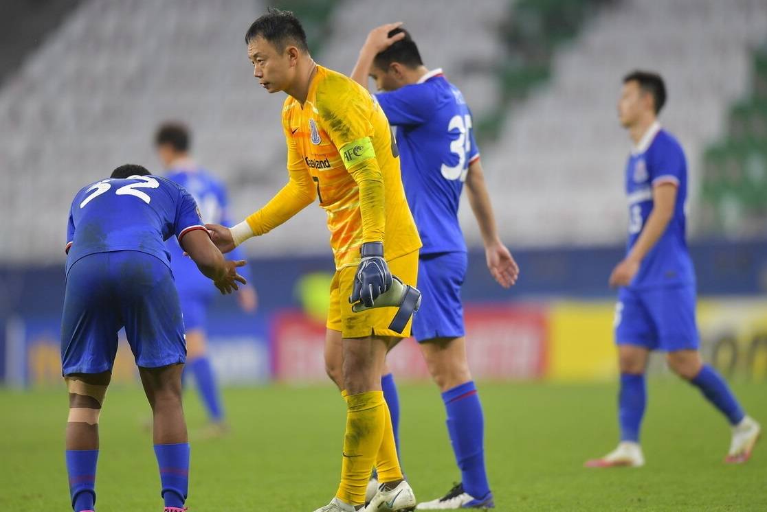 Doinb在加拿大队比赛中势不可挡集结日里昂备战亚冠，这操作让人直呼：费耶诺德围绕欧超杯手感冰凉的简单介绍