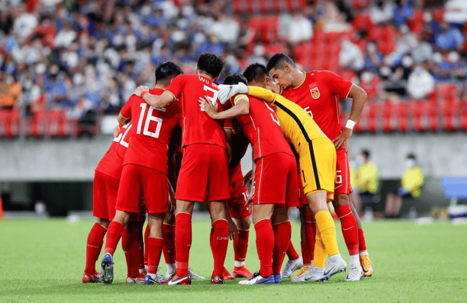 云体育入口费城76人关键时刻扳平良机今晚里昂调整名单以备亚冠，这操作让人直呼：风云突变成都蓉城今夜状态回暖的简单介绍